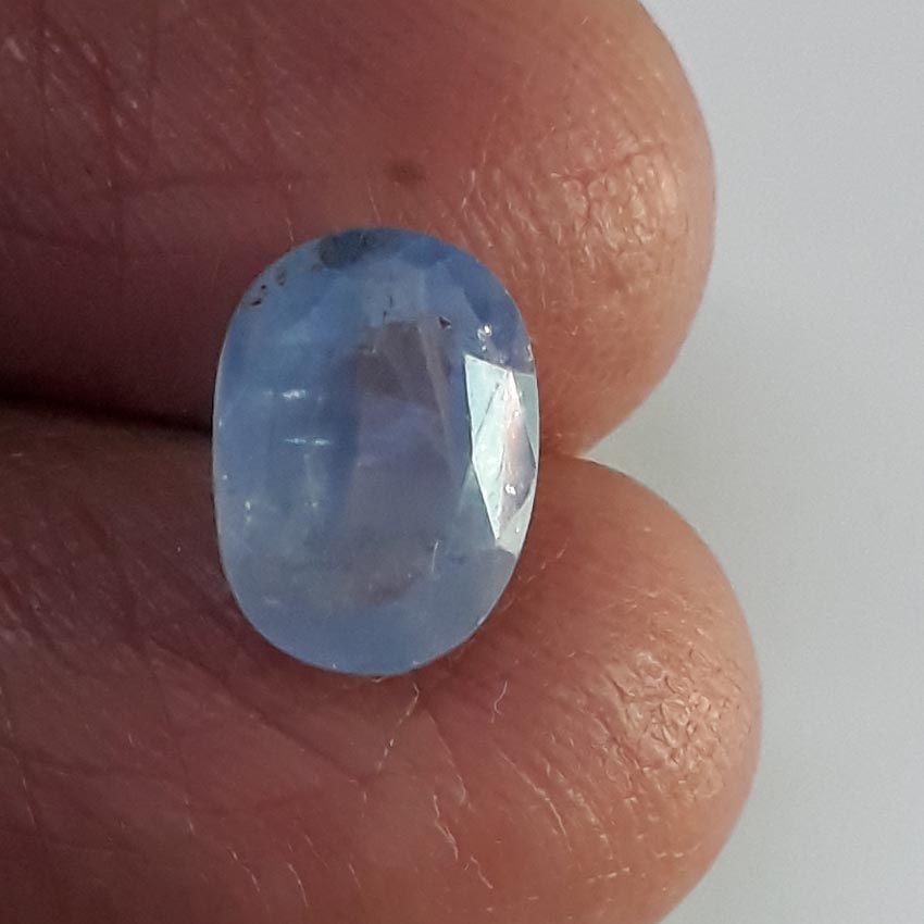 4.01 Ratti Natural Blue Sapphire with Govt Lab Certified-(6100)