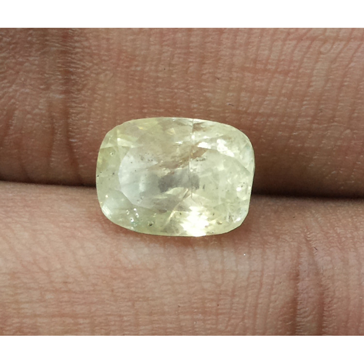 4.00 Ratti Natural yellow sapphire with Govt Lab Certificate-(23310)
