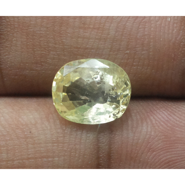 4.66 Ratti Natural yellow sapphire with Govt Lab Certificate-(34410)