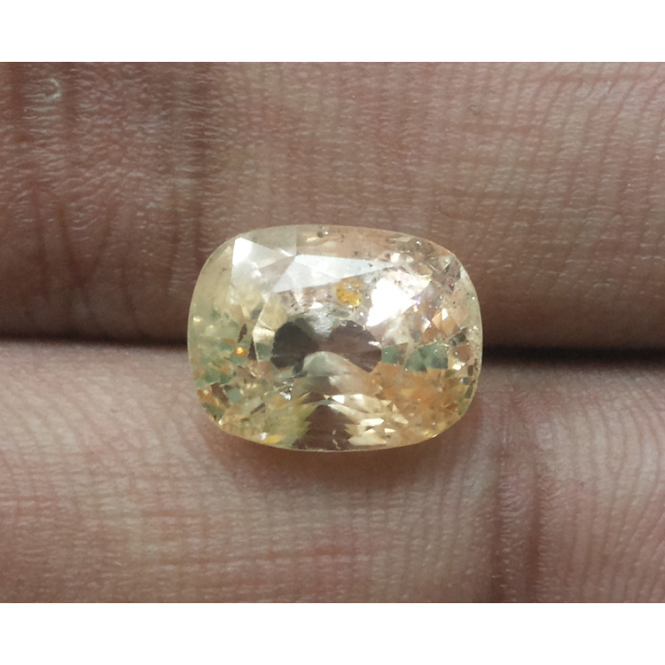 7.10 Ratti Natural yellow sapphire with Govt Lab Certificate-(34410)