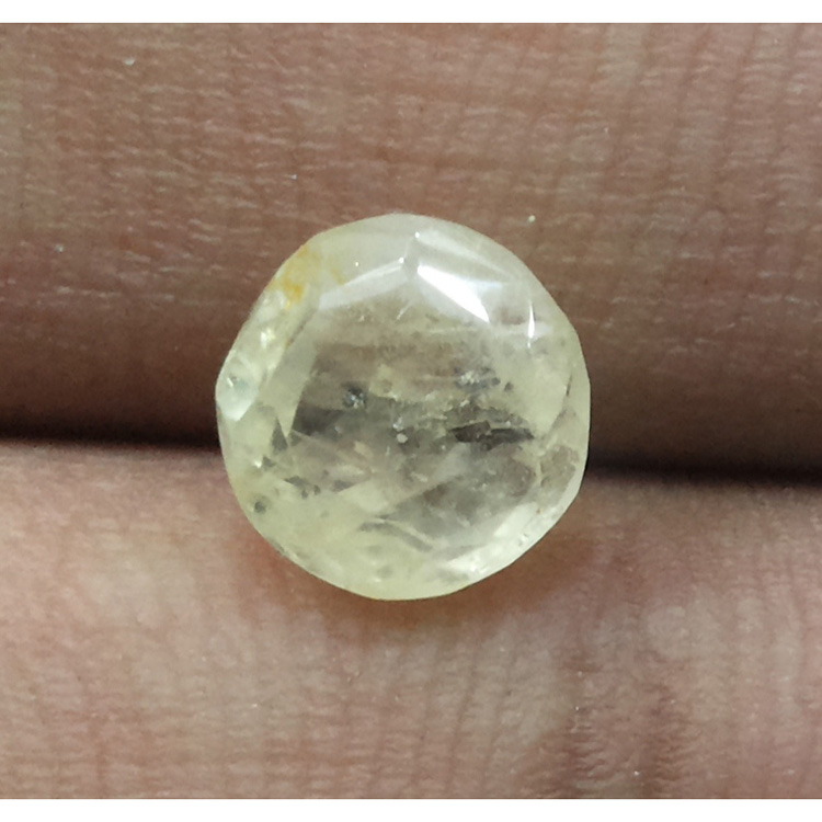 2.76 Ratti Natural yellow sapphire with Govt Lab Certificate-(6100)