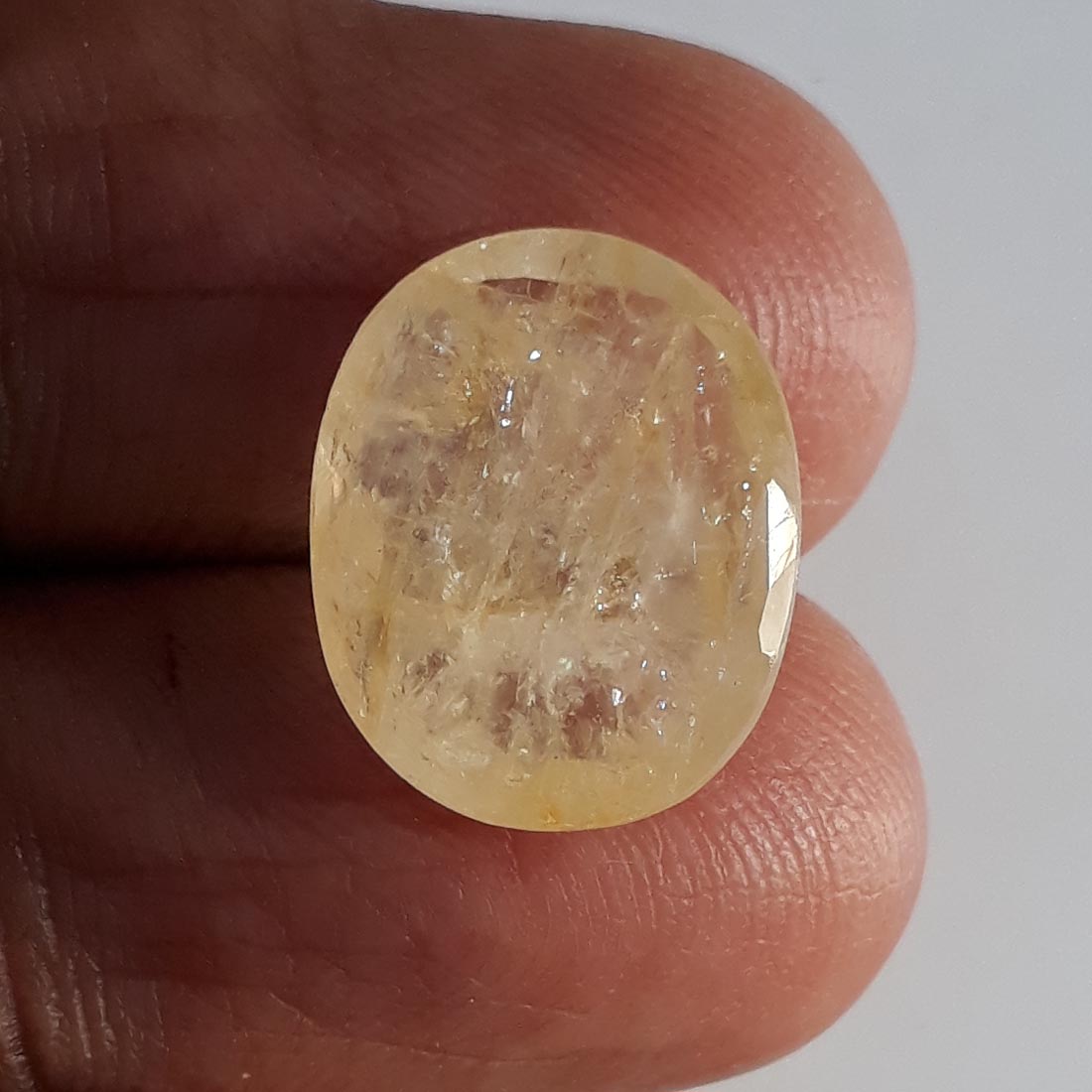 9.10 Ratti Yellow Sapphire with Govt Lab Certificate-(4100)