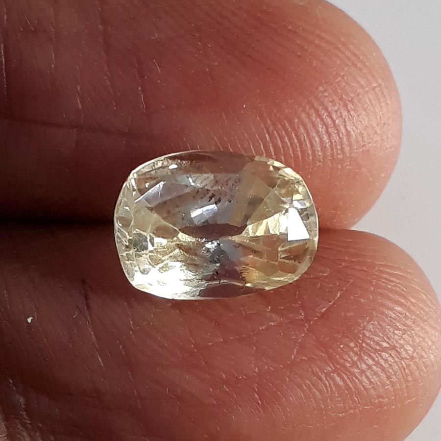 4.12 Ratti Yellow Sapphire with Govt Lab Certificate-23310