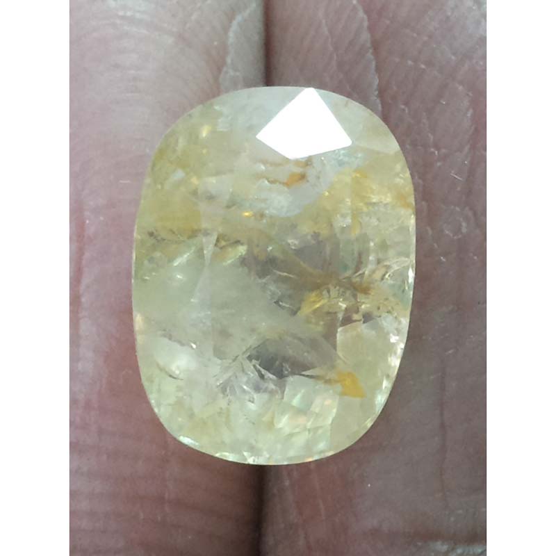 6.84 NATURAL yellow sapphire with Govt Lab Certified-(4100)