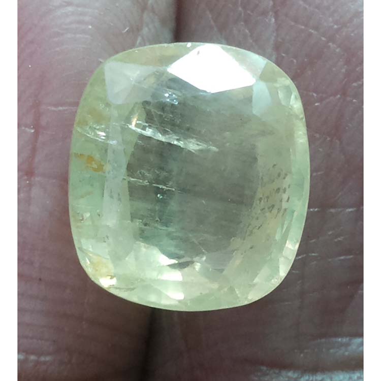 7.82 NATURAL yellow sapphire with Govt Lab Certified-(8100)