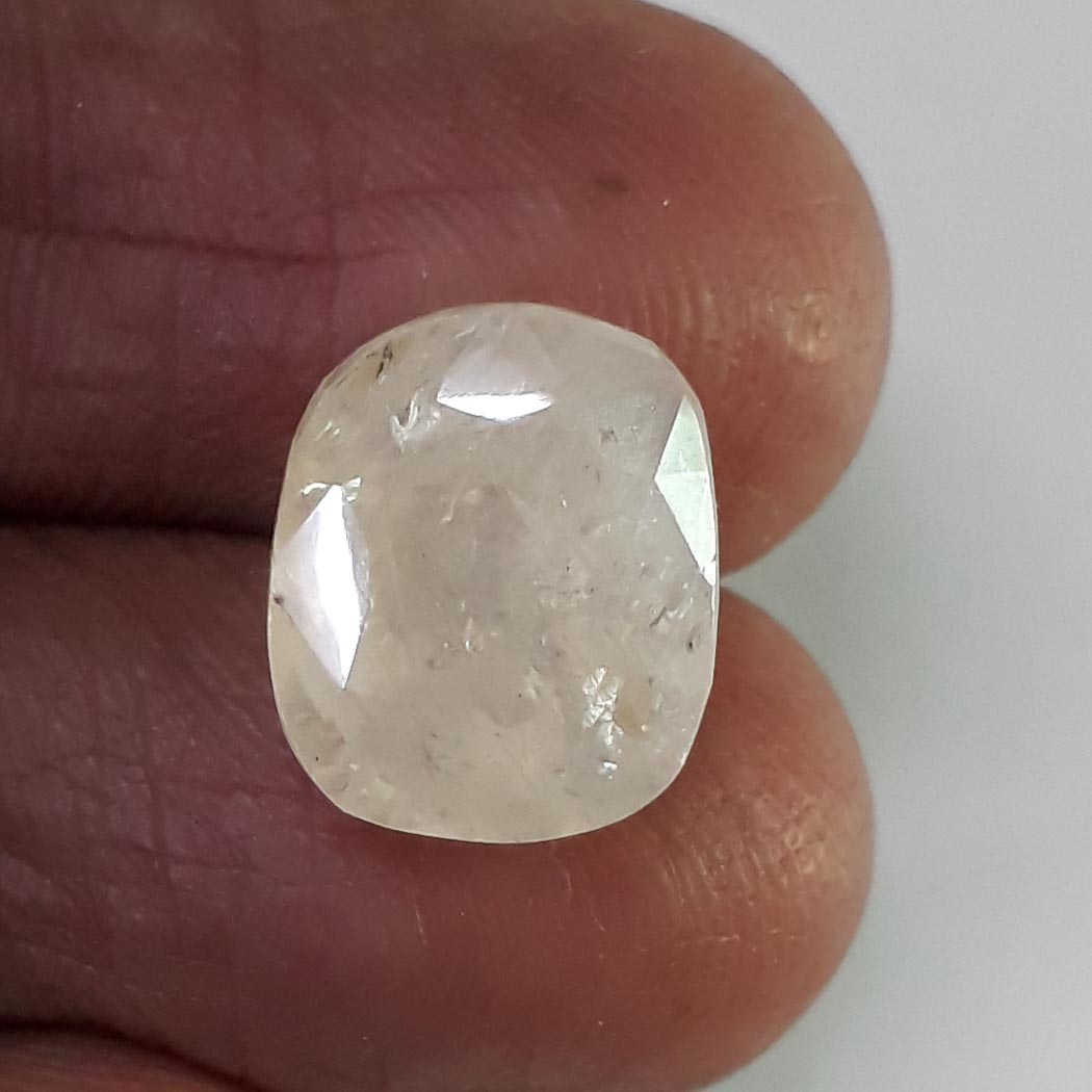 10.18 Ratti Natural Yellow Sapphire with Govt Lab Certificate-(4100)