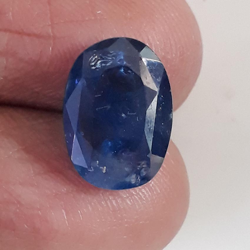 6.20 Ratti Natural Blue Sapphire with Govt. Lab Certificate -(6100)